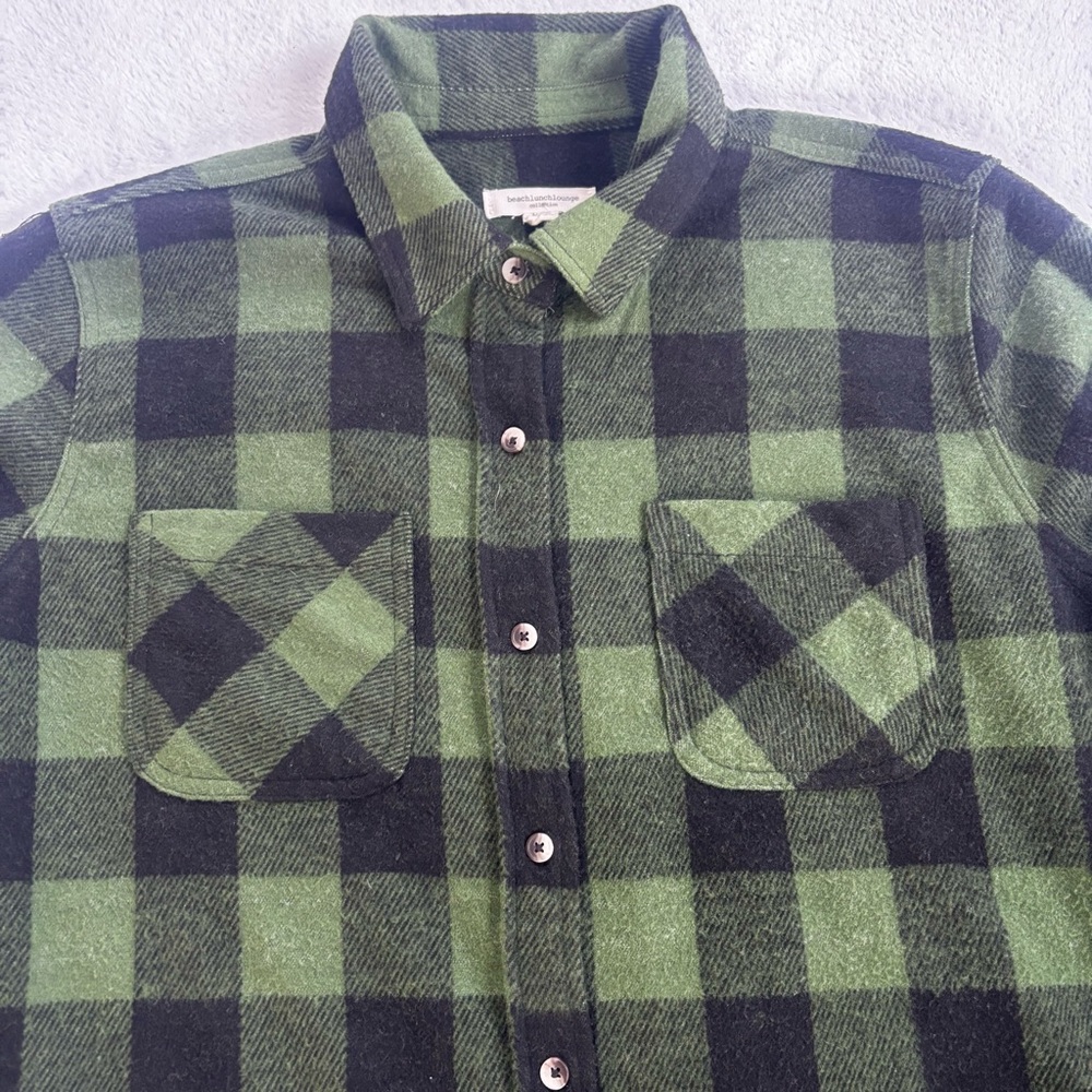 beachlunchlounge Large Women’s Soft Green and Black Flannel Casual Shirt. - Picture 4 of 9